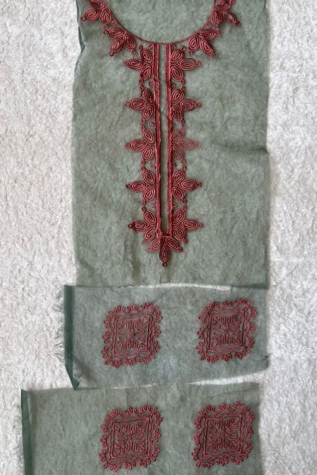 Sapphire Set with 4 bunches