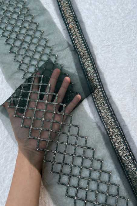 Just 2 yards Hemline available