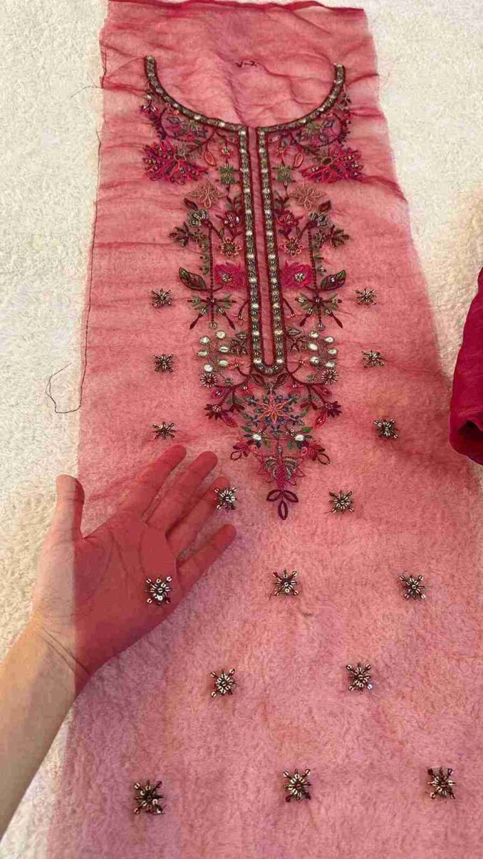 Mid Panel with 2 Yards Organza Shirt