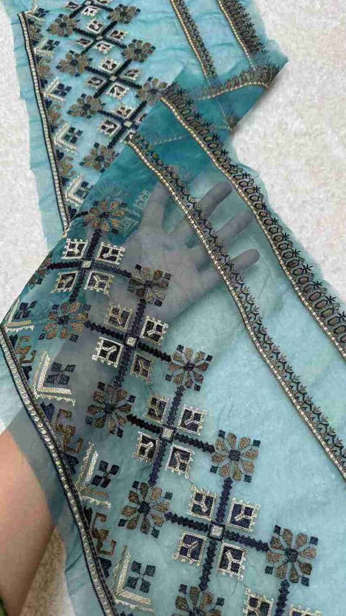 Yard Hemline & Lines